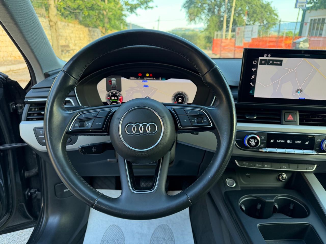 Audi A4 Avant 30 TDI/136 CV S tronic Business Advanced