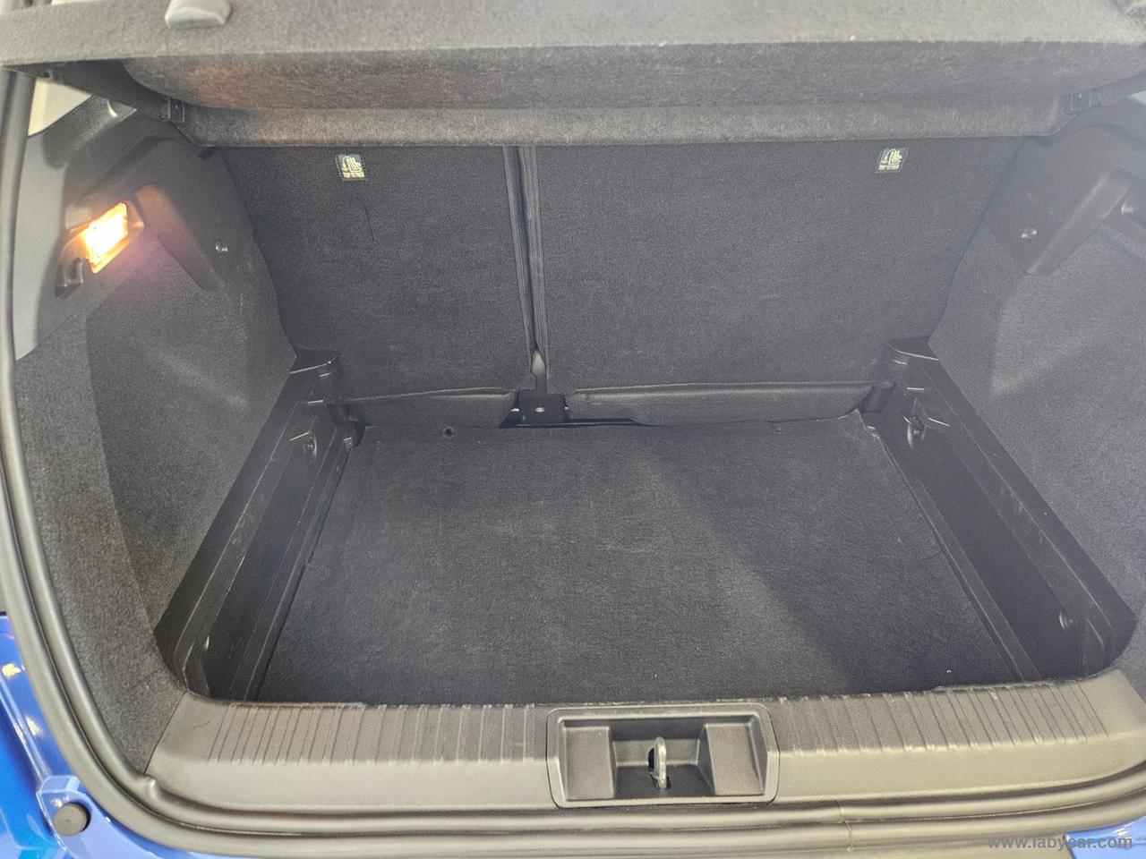 RENAULT Captur TCe 140 CV Intens