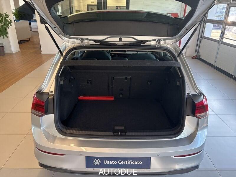 Volkswagen Golf VIII 2020 1.0 etsi evo Life 110cv dsg