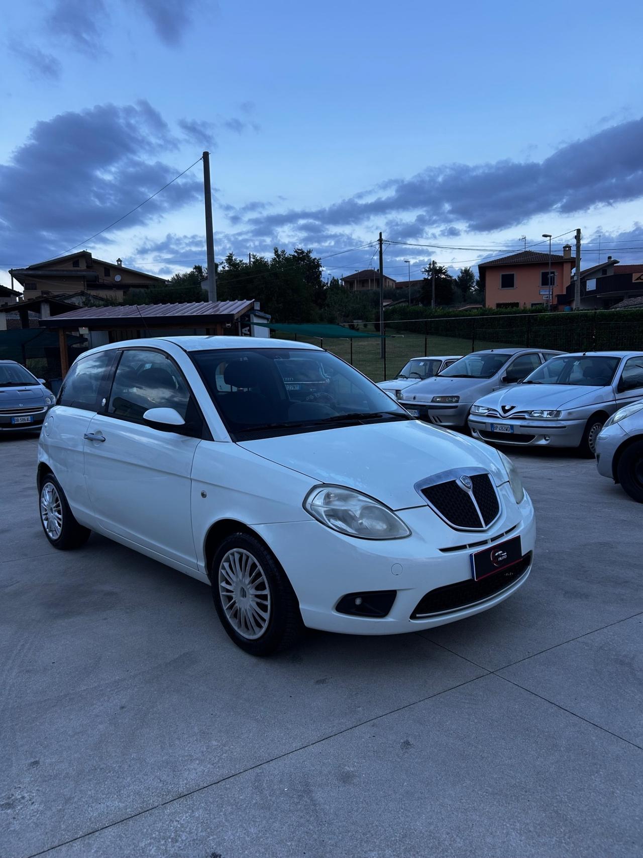 Lancia Ypsilon 1.4 E-Collection Ecochic GPL