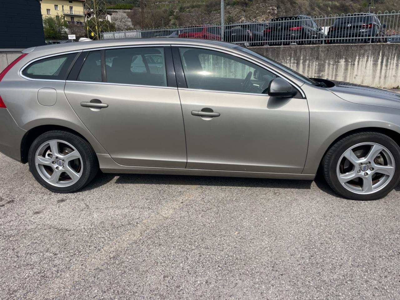 Volvo V60 D3 Geartronic Kinetic