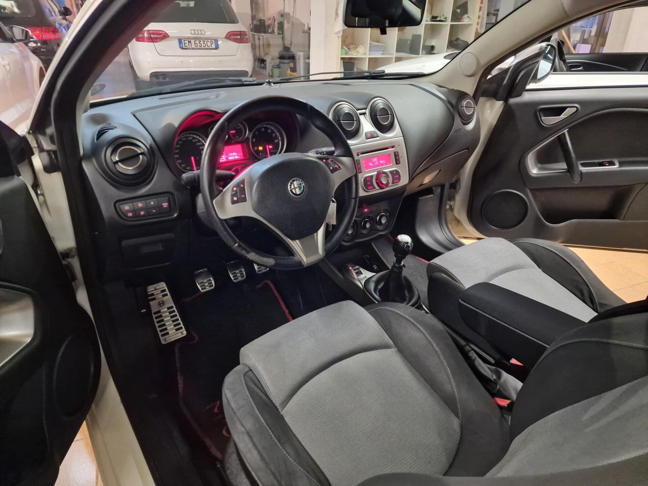 Alfa Romeo MiTo 1.4 78 CV Distinctive Sport Pack