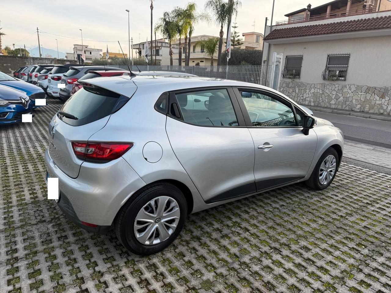 Renault Clio 1.2 75CV 5 porte Zen-06/2016