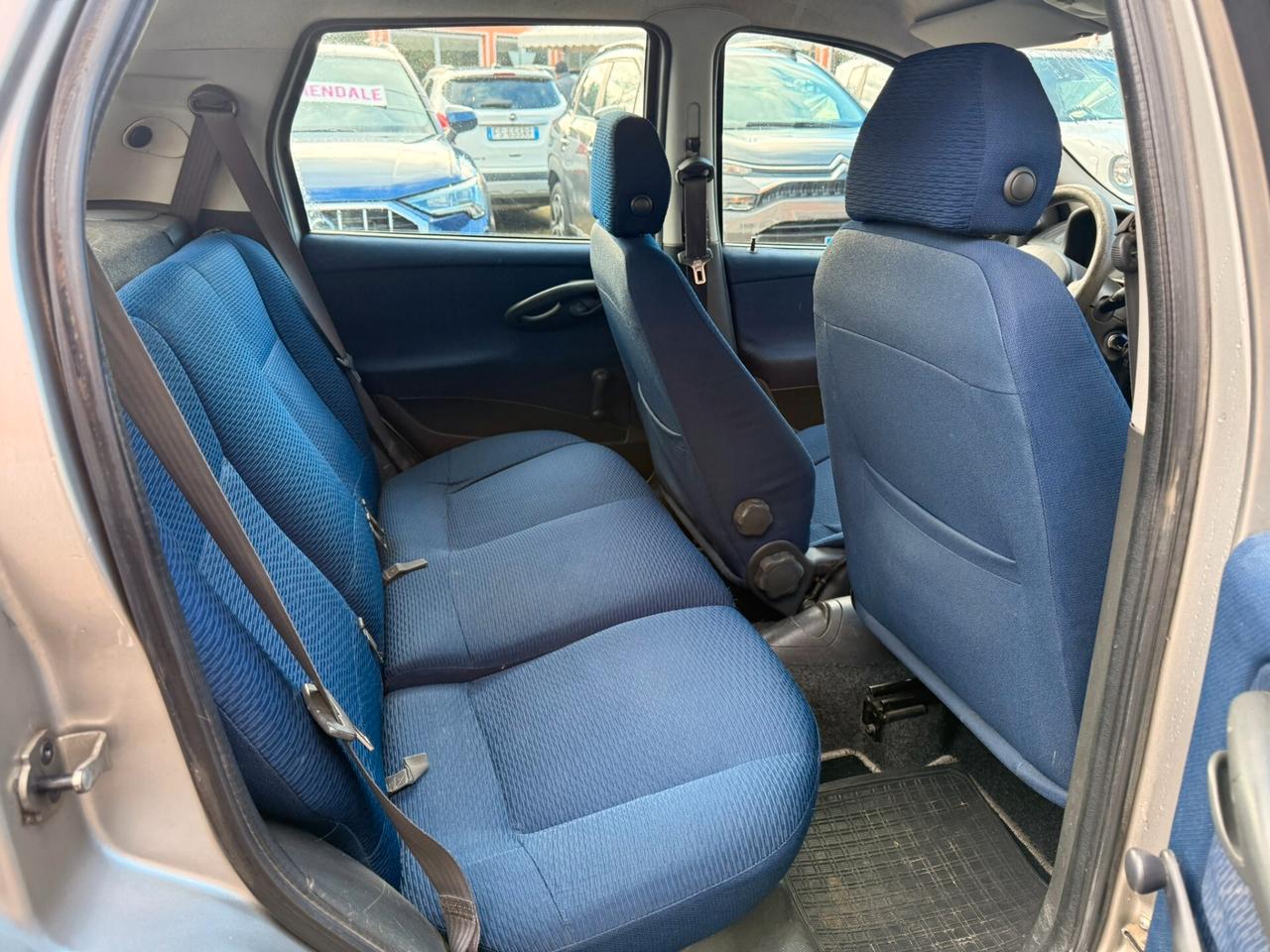 Fiat Punto 1.2 Benz. 60CV 5 porte - 2001