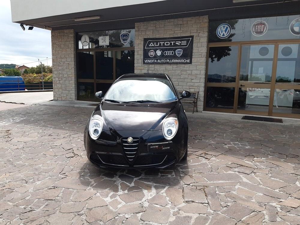 Alfa Romeo MiTo 1.6 JTDm 16V Distinctive Sport Pack NEO PATENTATI