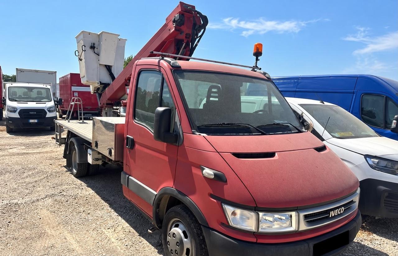 Iveco Daily 35C10 2.3 Hpi cabinato con Cestello elevatore