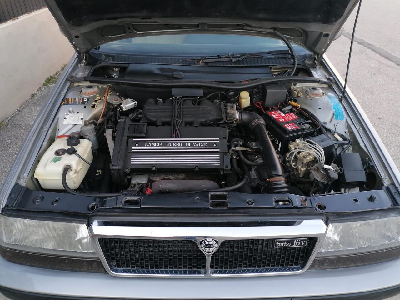 Lancia Thema 2.0 i.e. turbo 16V