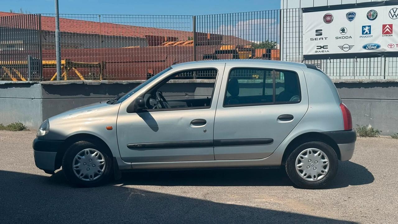 Renault Clio 1.2 cat 5 porte RT