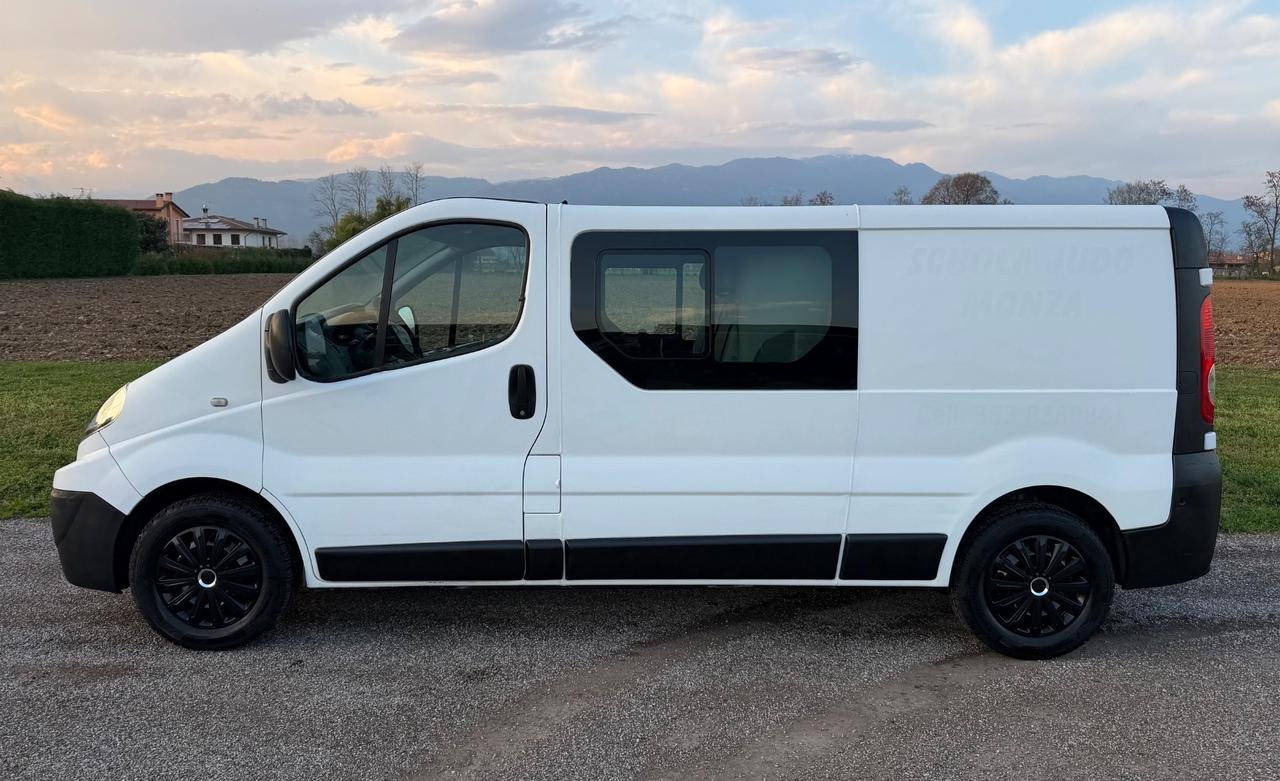 RENAULT TRAFIC 2.0 CTDI 115 cv COMBINATO 6 POSTI