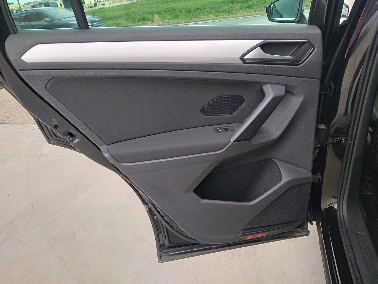 Volkswagen Tiguan 1.6 TDI SCR Business BlueMotion Technology