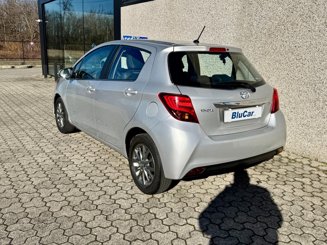 Toyota Yaris 1.3 5 porte Lounge Multidrive S