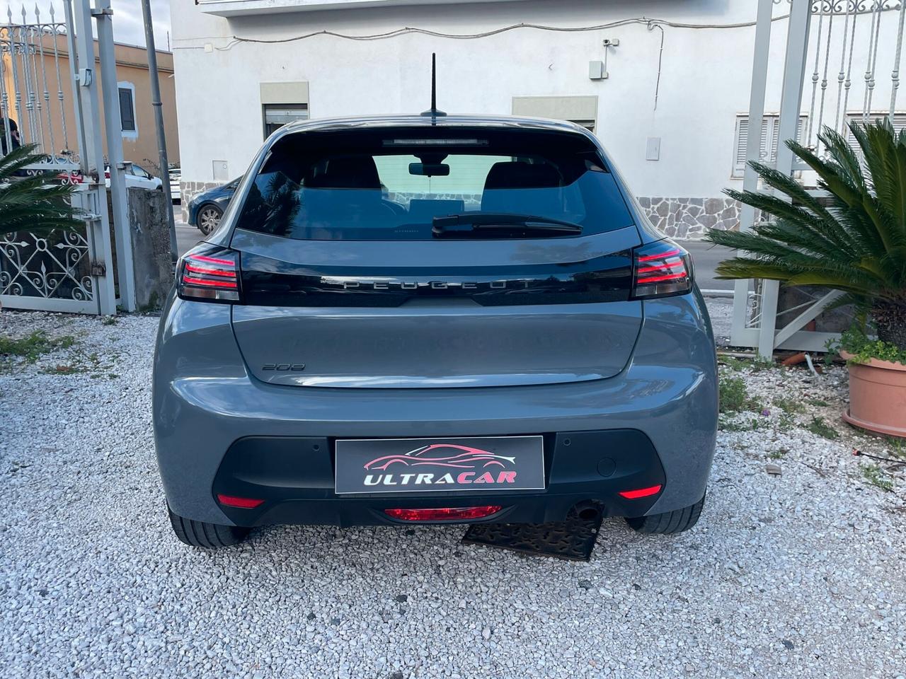 Peugeot 208 PureTech 75 Active