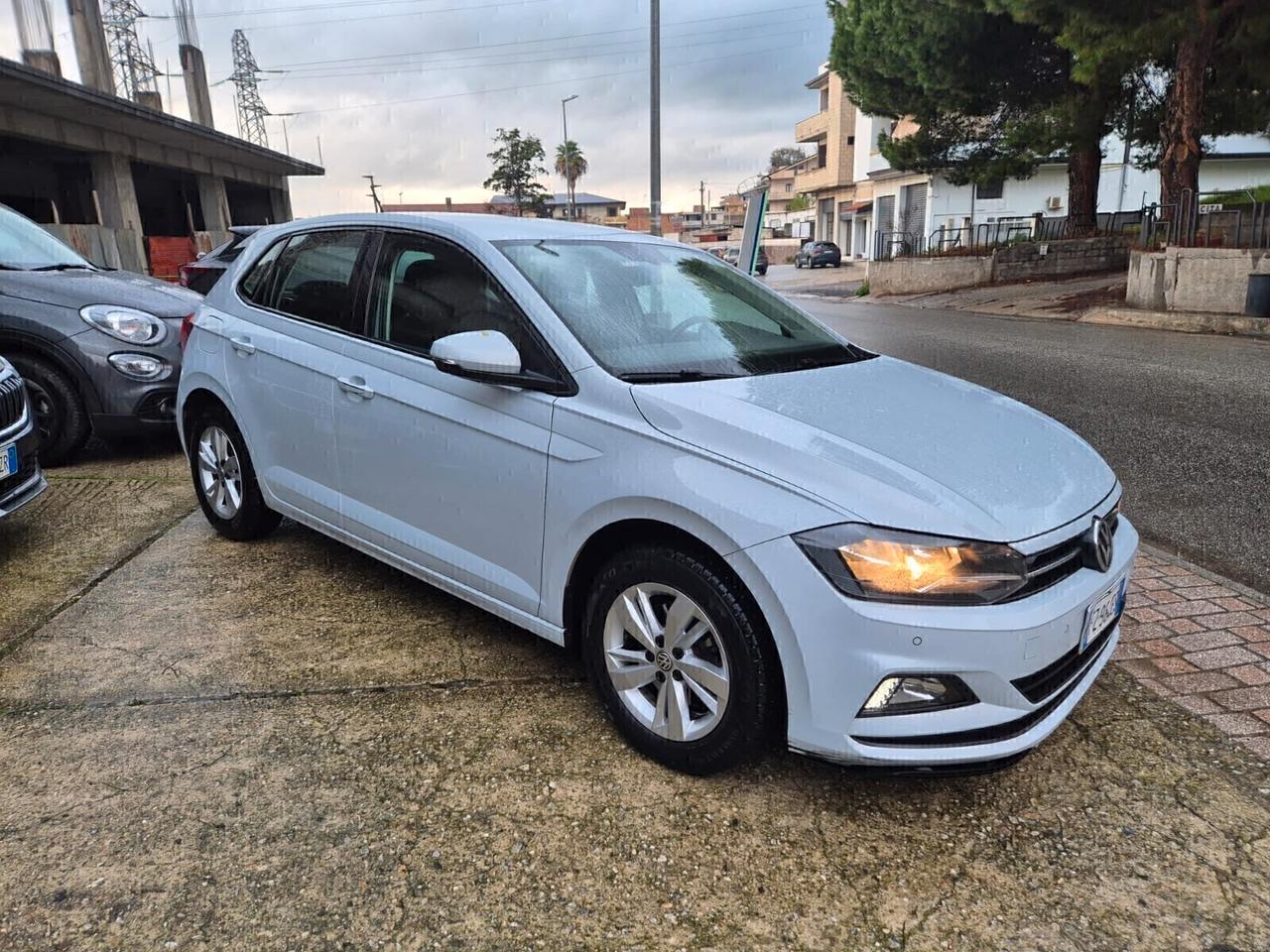 Volkswagen Polo 1.6 TDI 95 CV DSG 5p Comfortline BlueMotion Tech.