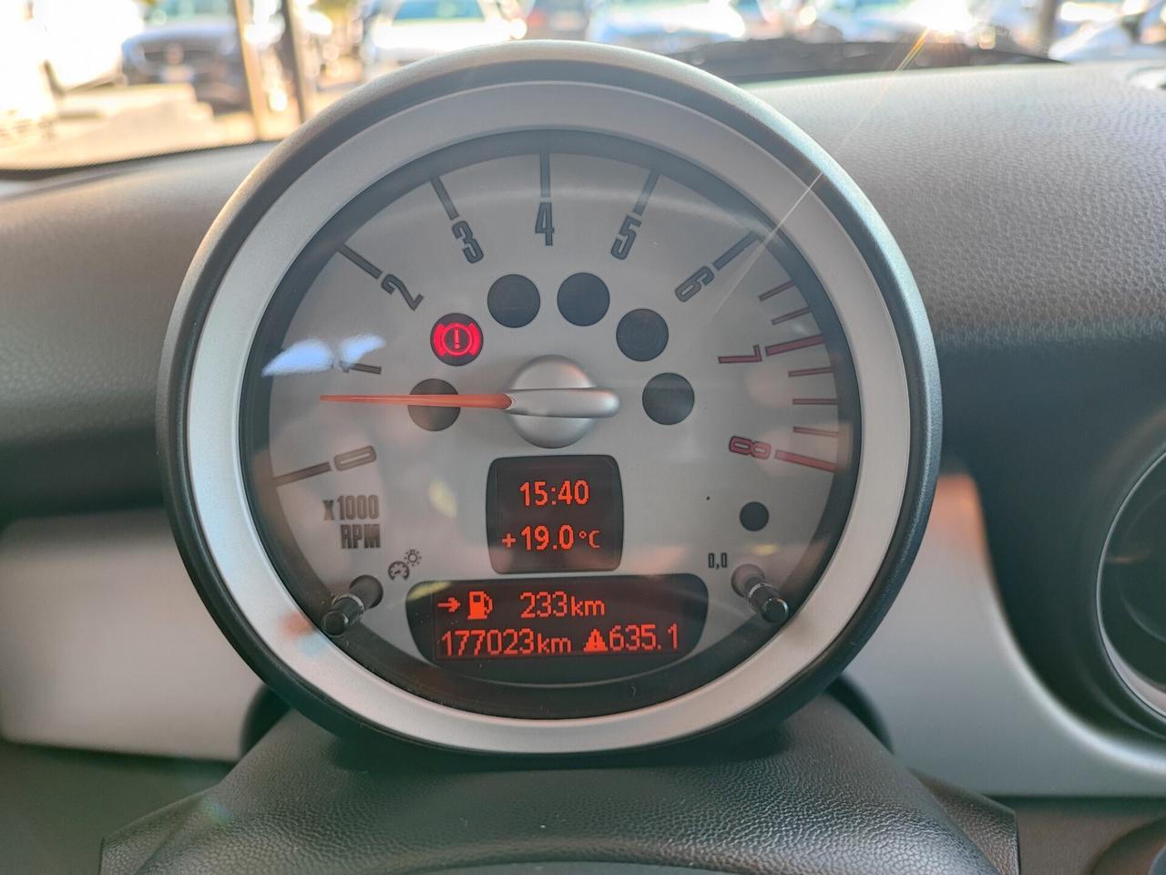 Mini 1.6 16V Cooper