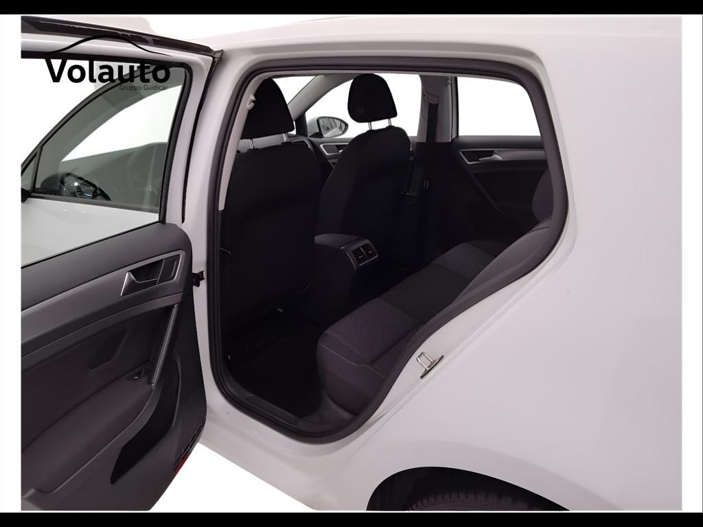 VOLKSWAGEN Golf VII 2017 5p - Golf 5p 1.0 tsi Trendline 85cv