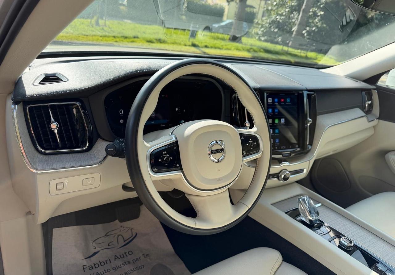 Volvo XC 60 XC60 B4 (d) AWD Geartr. Inscription Pilot Assist II