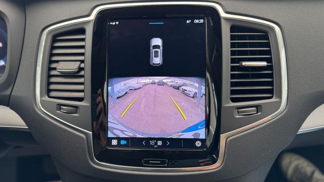 VOLVO XC90 B5 (d) AWD 7 posti Core (Auto/Pelle/LED/App/Retro)