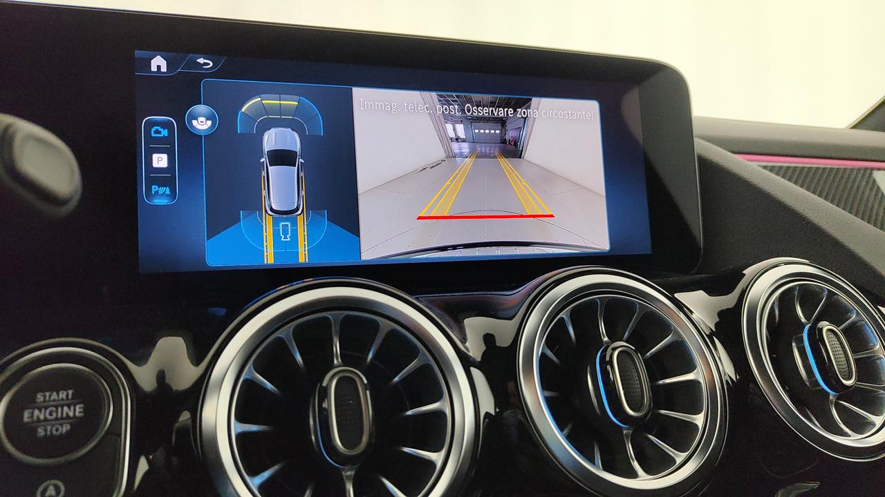 Mercedes-Benz GLA 200 d automatic