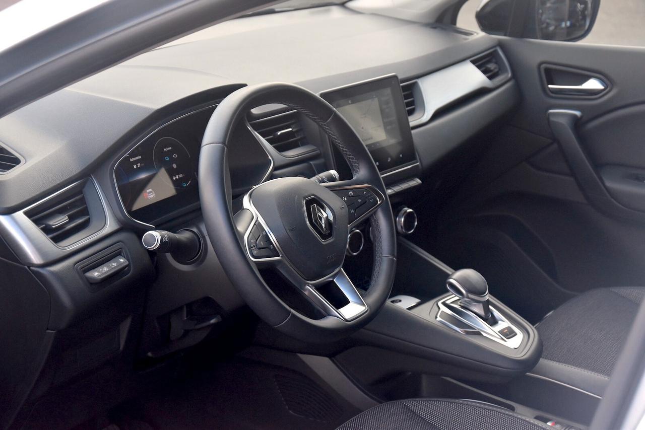 Renault Captur Plug-in Hybrid E-Tech 160cv Intens