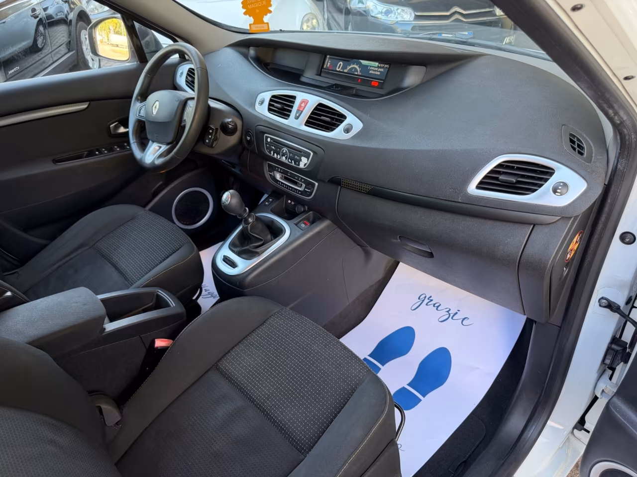 Renault Scenic Scénic X-Mod 1.5 dCi 110CV Dynamique
