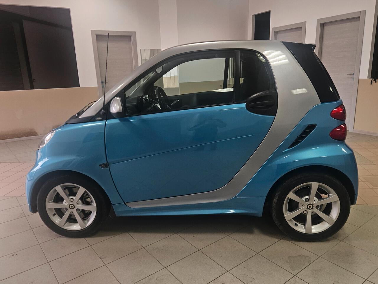 Smart ForTwo 800 40 kW coupé passion cdi