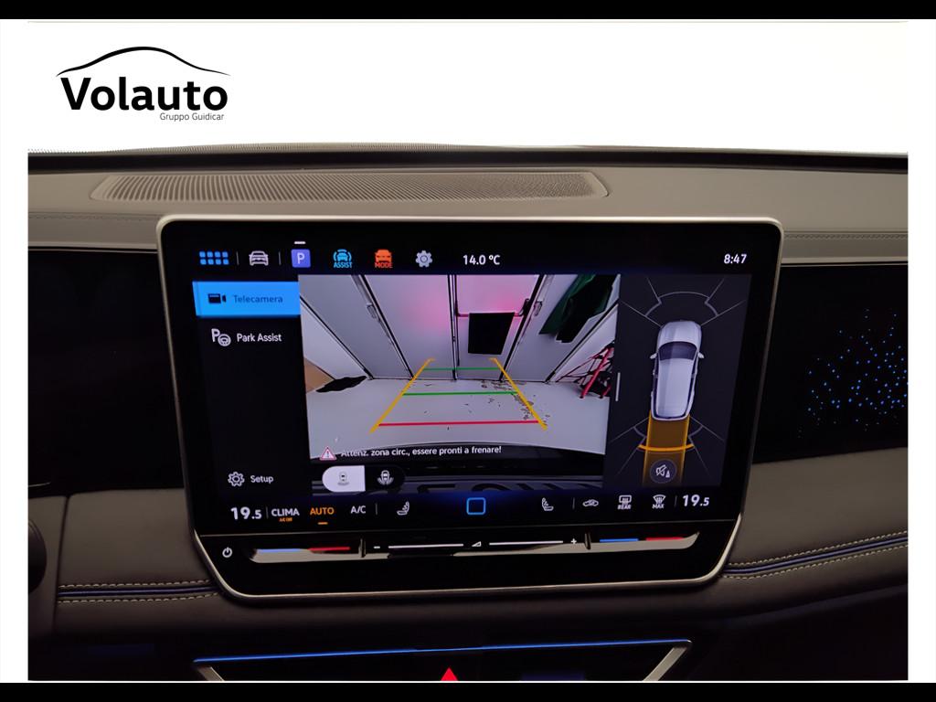 VOLKSWAGEN Tiguan III 2024 - Tiguan 2.0 tdi R-Line 150cv dsg