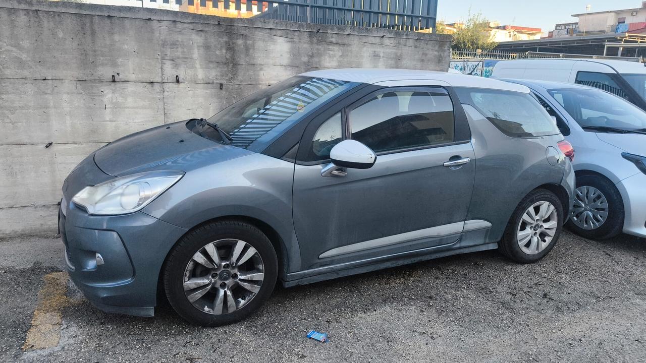 Ds DS3 DS 3 1.4 HDi 70 Just Black