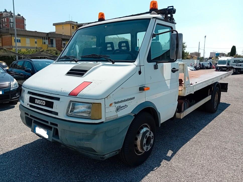 Iveco Daily 35 2.8 Diesel 59E12 - CARRO ATTREZZI