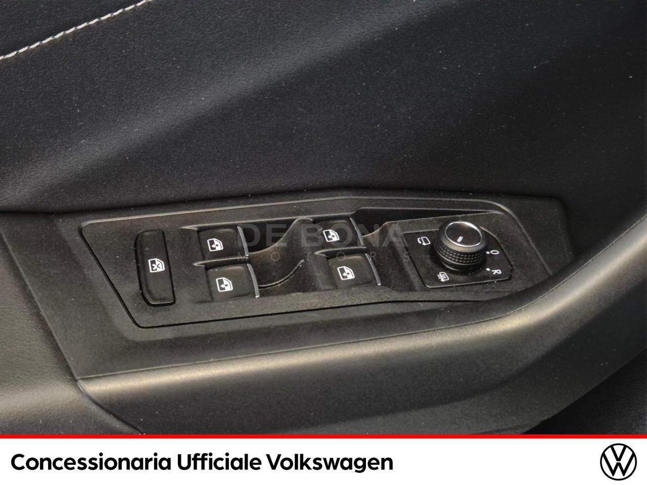 Volkswagen T-Roc 1.0 tsi style 110cv