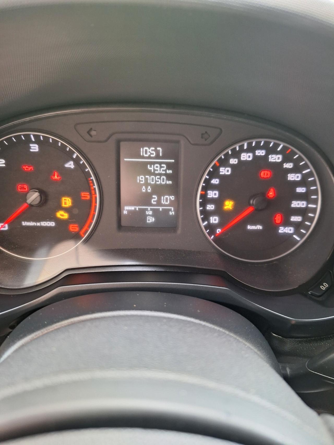 Audi A1 1.6 TDI 105 CV Ambition 02/2011