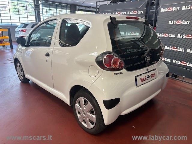 TOYOTA Aygo 1.0 VVT-i 3p.