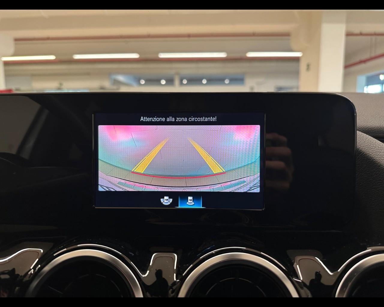 Mercedes-Benz GLA (H247) - GLA 180 Automatic Sport