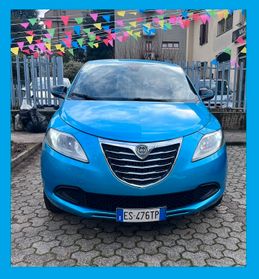 Lancia Ypsilon 0.9 TwinAir 85 CV Elefan/Blu-2013