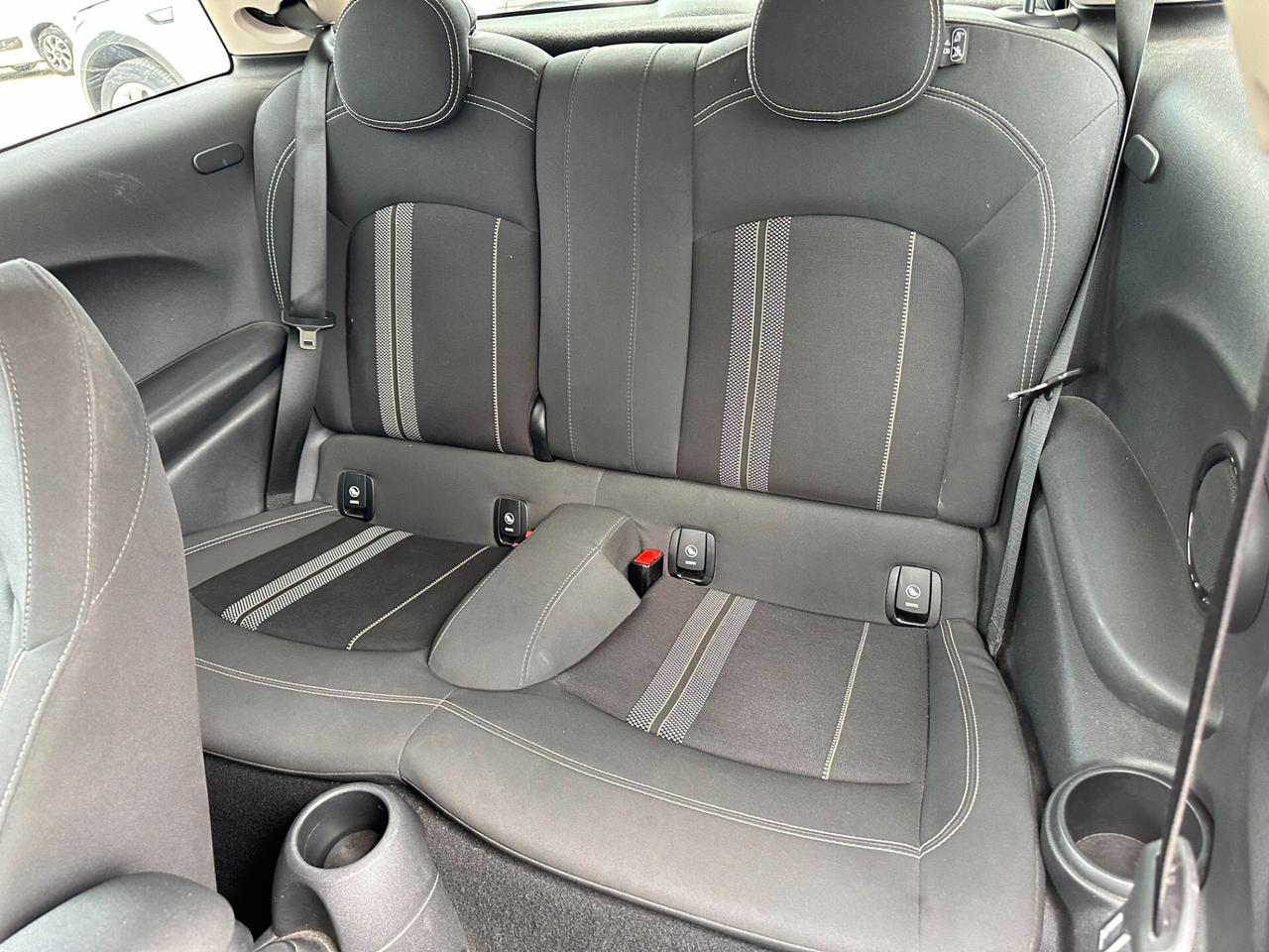 Mini Cooper 2.0 170cv SD aut.