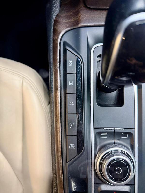 Maserati Levante 3.0 V6 275cv auto