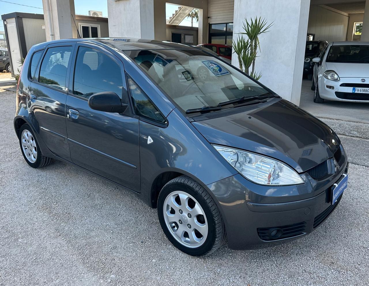 Mitsubishi Colt 1.5 Diesel Automatico UniProp