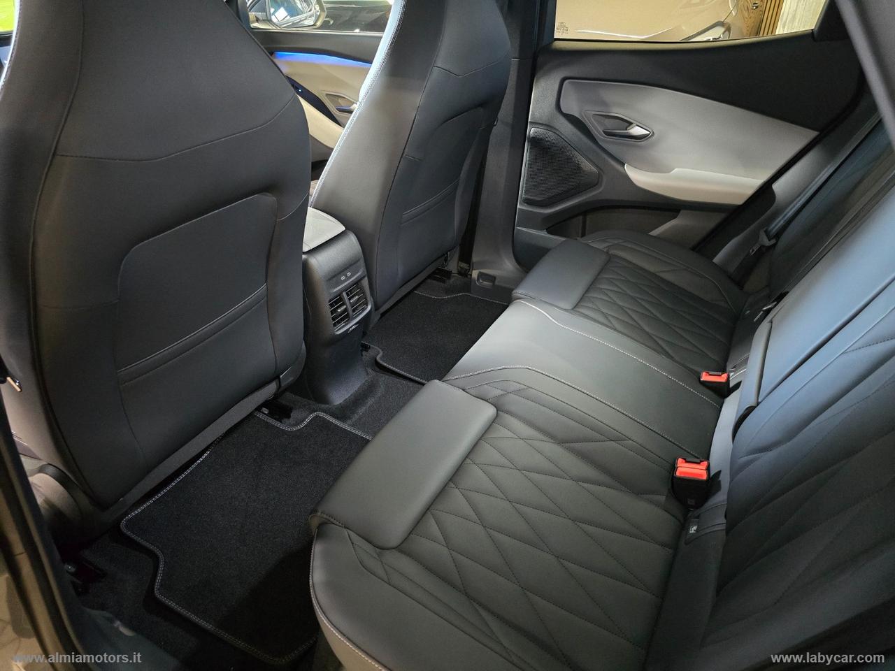 FORD Explorer-E Ext. Range Exp. Prem. 286 CV