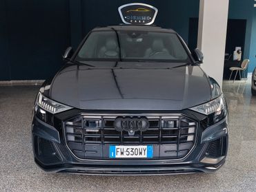Audi Q8 50 TDI 286 CV quattro tiptronic S-line STRAFULL