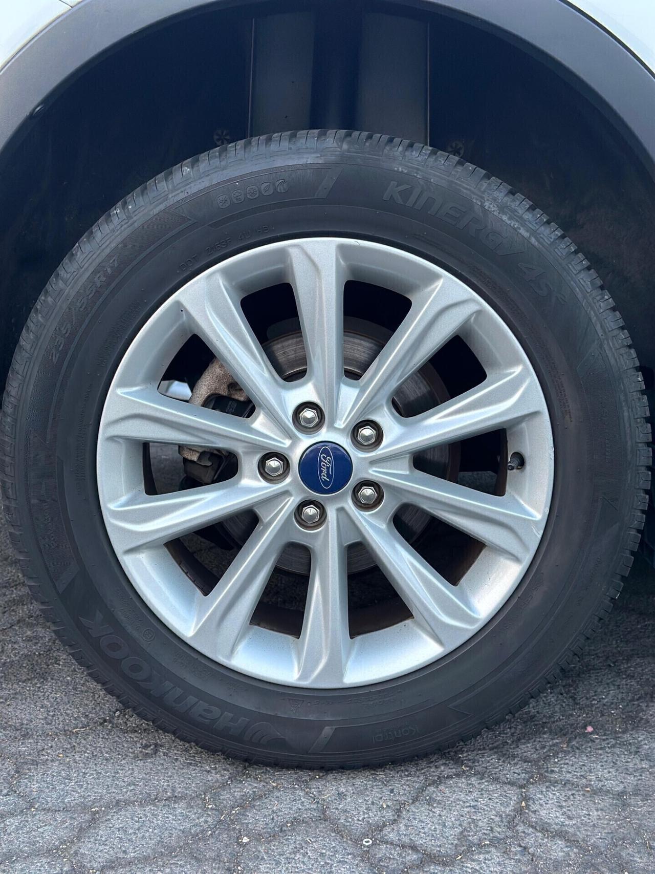 Ford Kuga 2.0 TDCI 120 CV Titanium