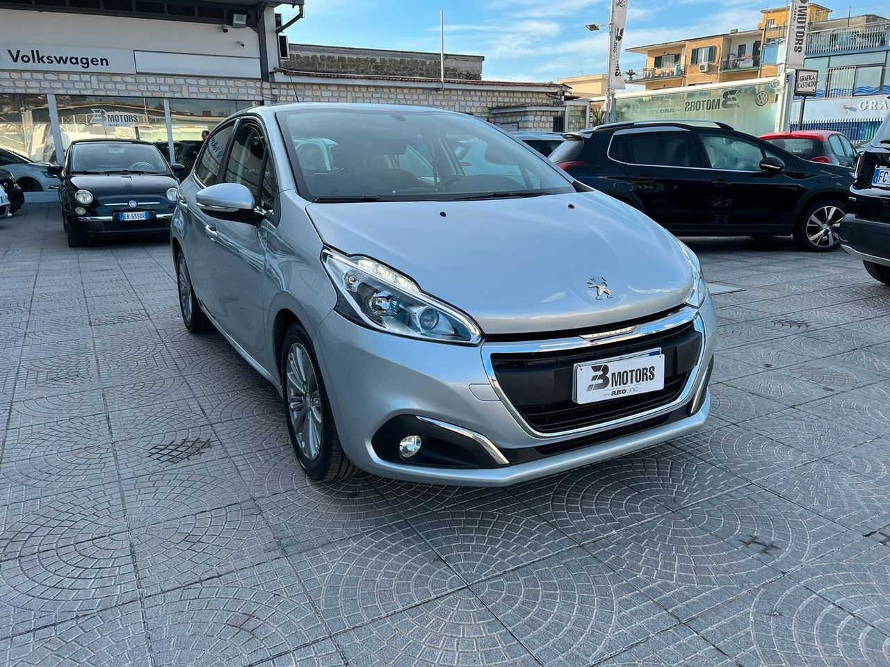 Peugeot 208 BlueHDi 75 5 porte Allure