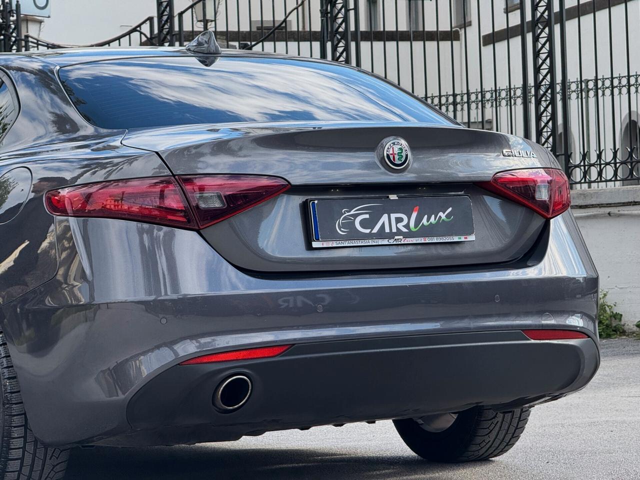 Alfa Romeo Giulia 2.2 T Business 136CV AT8 LED CAR PLAY