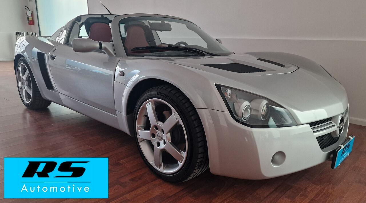 Opel Speedster 2.2 16V