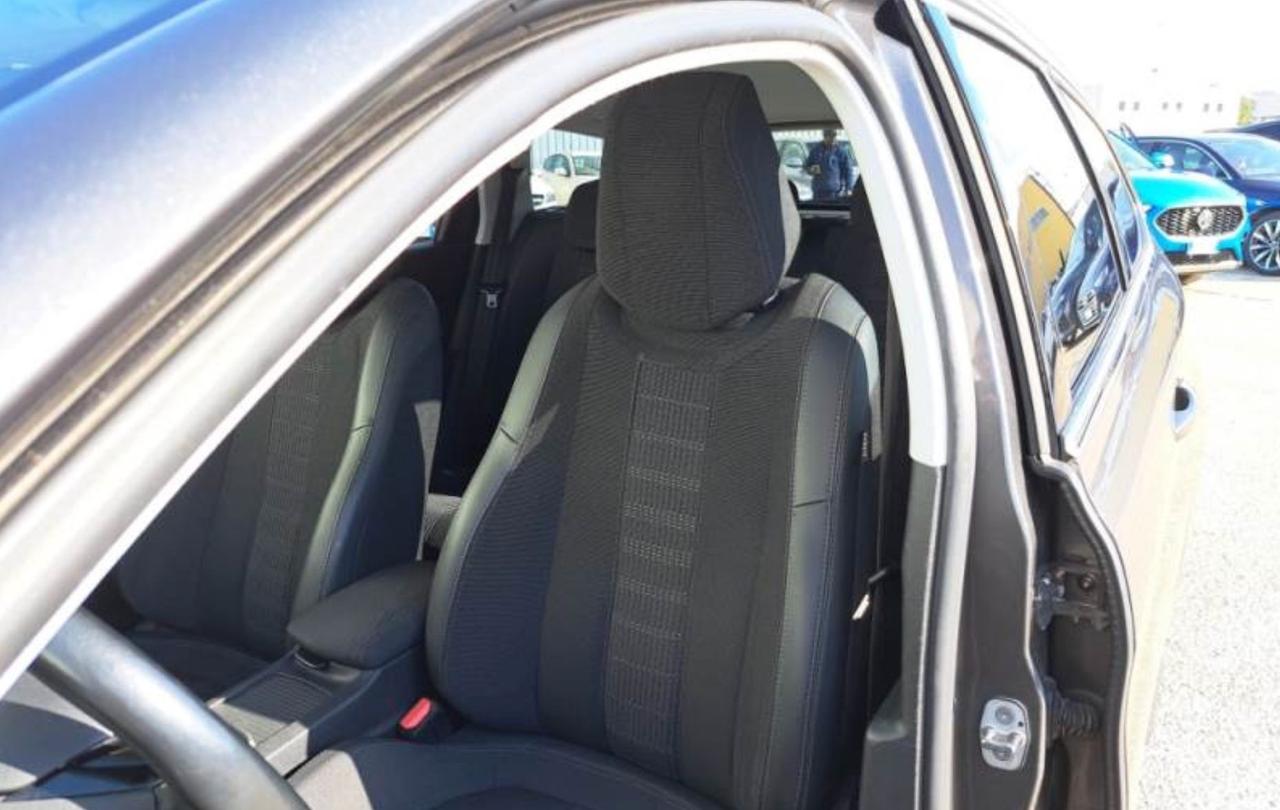 Peugeot 308 BlueHDi 130 S&S SW Allure IN ARRIVO