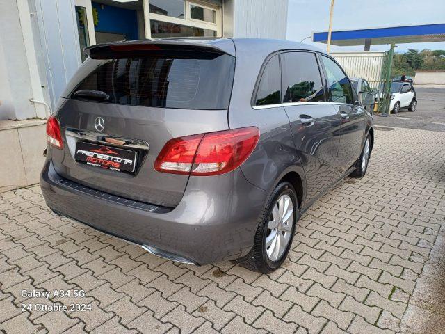 MERCEDES-BENZ B 180 d Automatic Sport