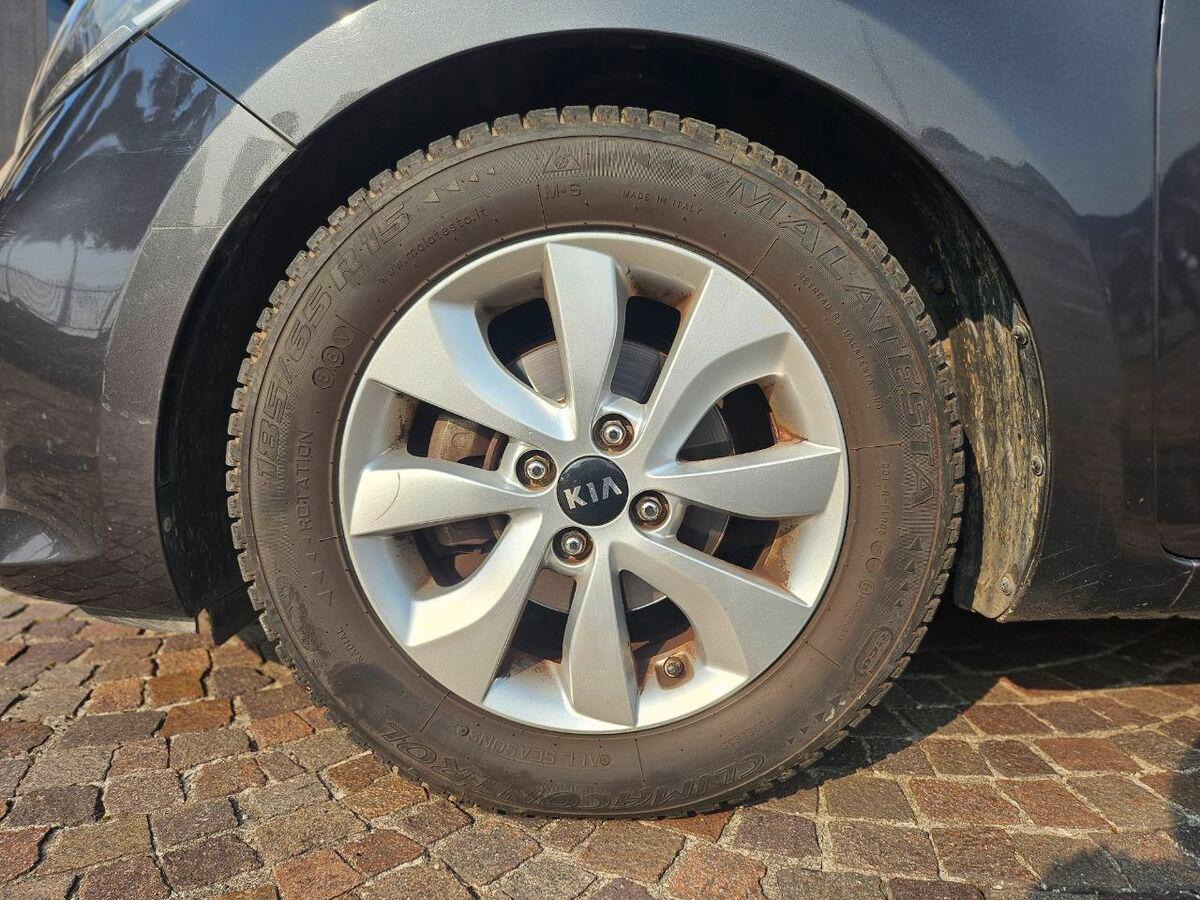 Kia Rio 1.2 cvvt Cool 5p E6