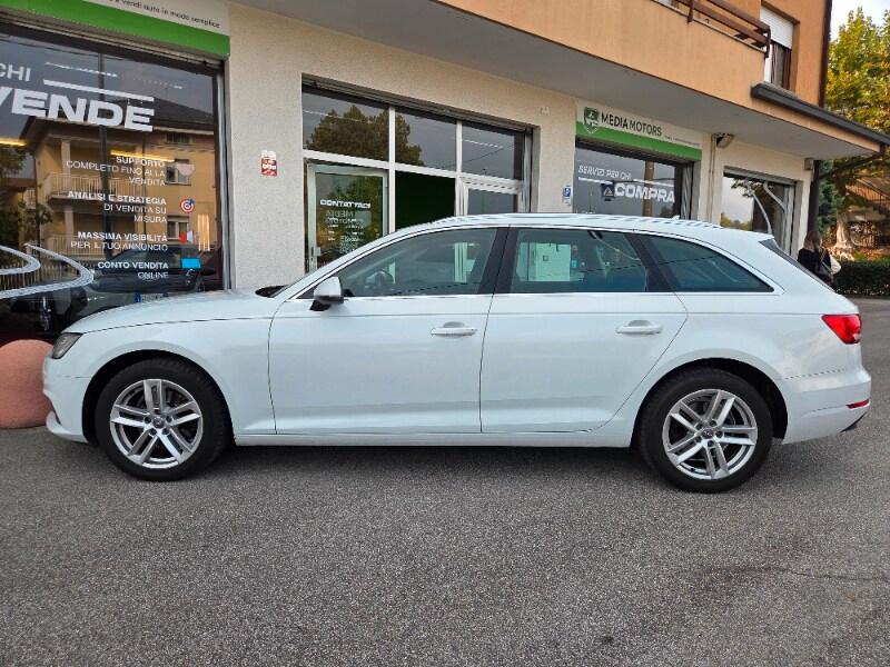 AUDI A4 5ª serie A4 Avant 2.0 TDI 150 CV S tro...