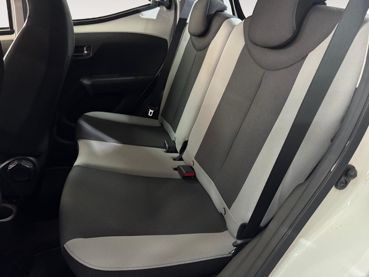 TOYOTA Aygo 5p 1.0 x-cool IDONEA NEOPATENTATO