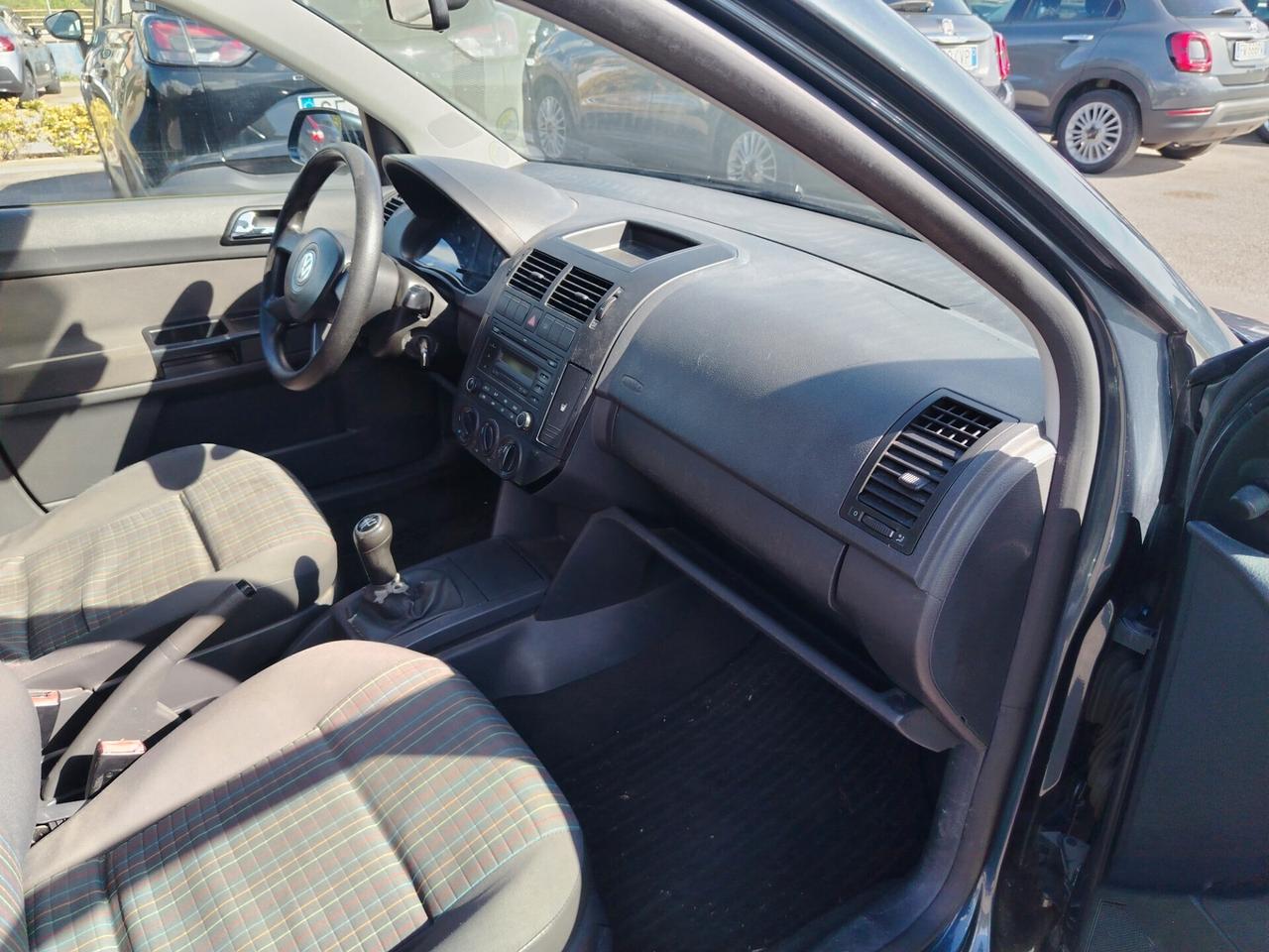 Volkswagen Polo 1.4/69CV TDI 5p. Comfortline