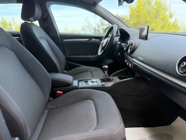 AUDI A3 SPB 30 TDI Admired