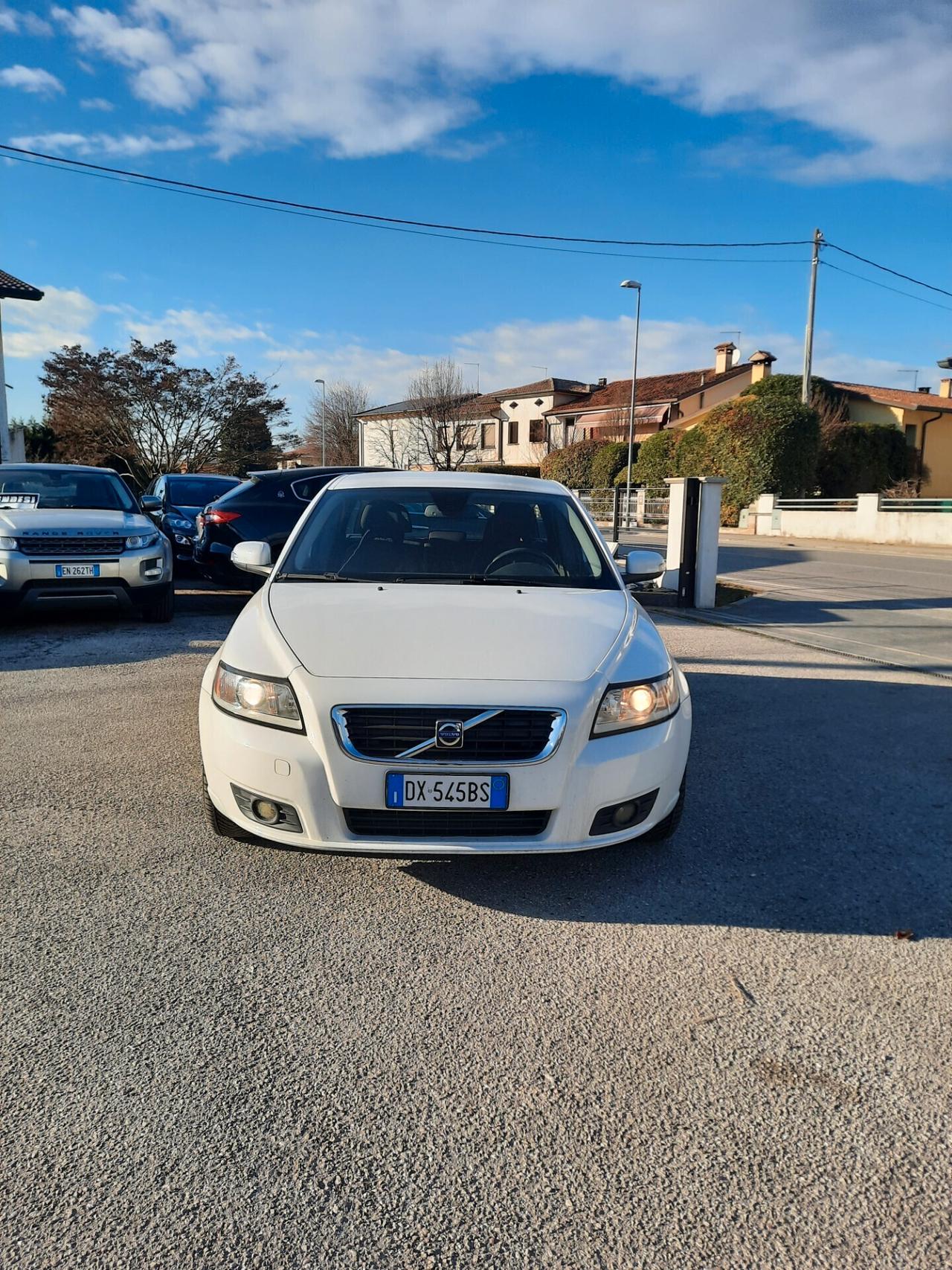 Volvo V50 1.6 D cat Momentum OK NEOPATENTATI